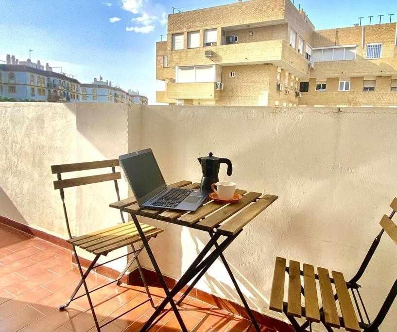 Enorme Apartamento En Macarena Parking Paseo Rio Appartement Séville